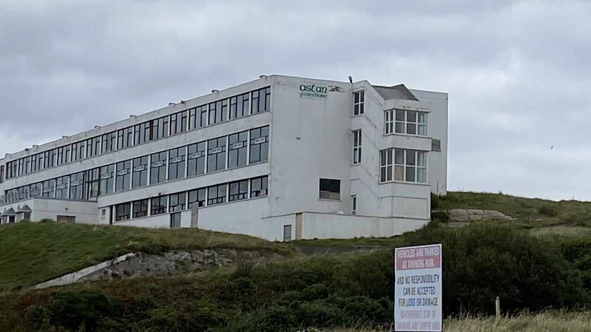 Ciarán Ó Muireagáin, Grúpa Vesada. 
