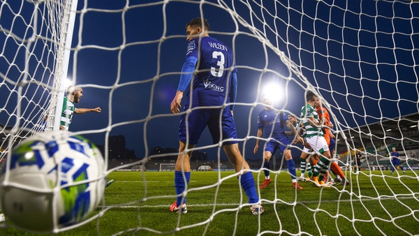 The first game of the new agreement between the FAI and RTÉ will be the President's Cup final between Shamrock Rovers v Dundalk on watchloi.ie on Friday, 12 March, with kick-off at 7.45pm