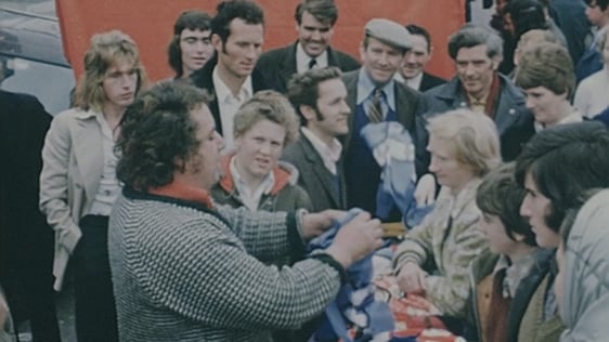 Ballinasloe street traders, 1975.