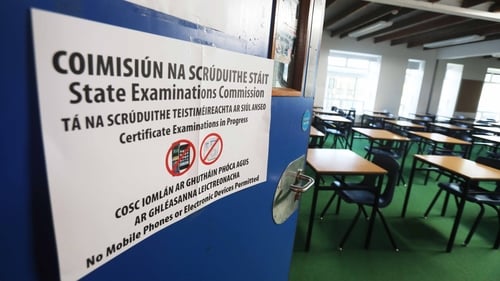 The vast majority of this year's Leaving Cert students have opted for a combination of exams and accredited grades