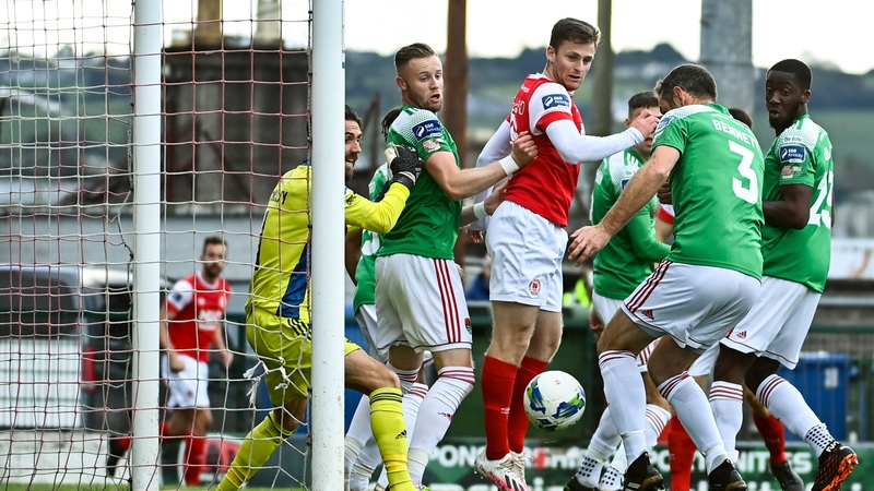 Alan Bennett (3) put through his own net