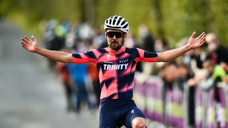Ben Healy held off Nicholas Roche to take the title