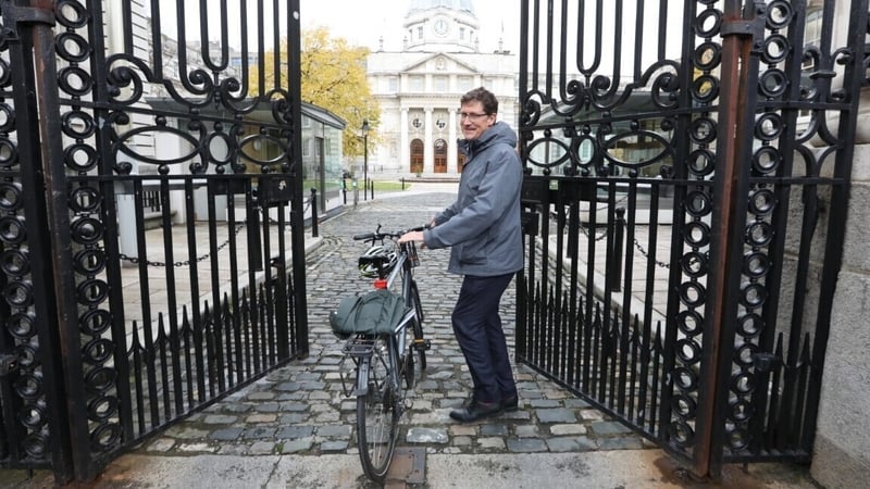 Eamon Ryan entering Government Buildings