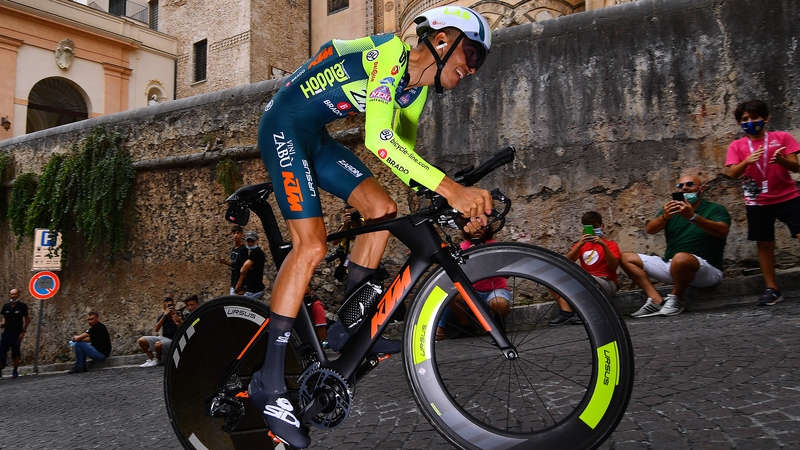 Luca Wackermann suffered concussion as well as a fracture of the nasal bones.