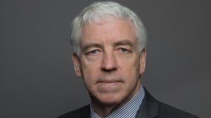 Micheál Ó hÉanaigh, ball, Coimisiún Forbartha an Iarthair.   show image