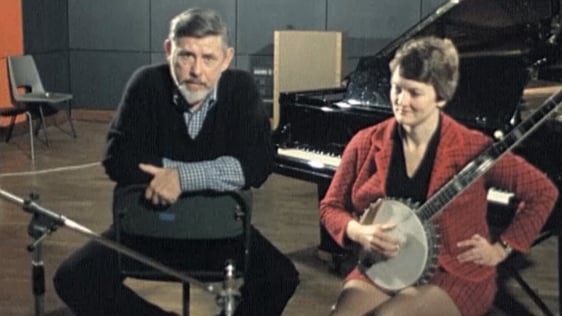 Ewan MacColl and Peggy Seeger on 'First House' in 1975