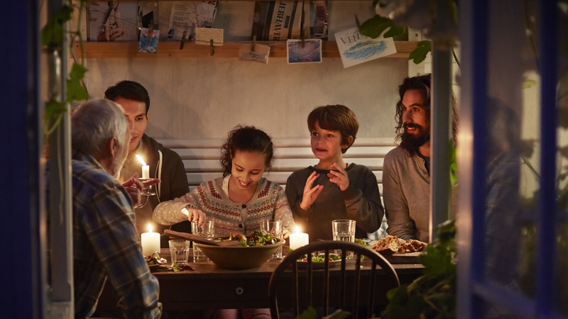 "Airborne transmission is very important indoors, particularly in poorly ventilated spaces where levels of the virus can spread throughout the room and build up over time". Photo: Getty Images