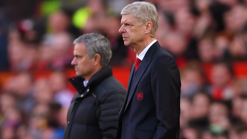 Jose Mourinho (L) and Arsene Wenger back in 2016