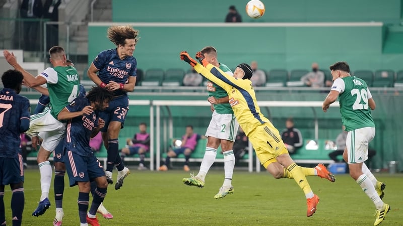 David Luiz scores Arsenal's first goal against Rapid Vienna