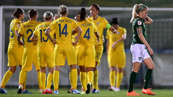 Ukraine edged past the Republic of Ireland thanks to a fortuitous victory in Kyiv against Vera Pauw's side