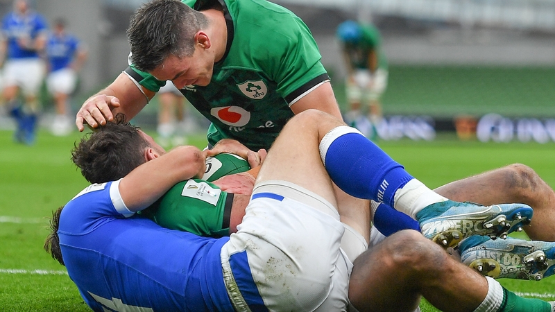 Johnny Sexton congratulates Hugo Keenan after the winger's second try