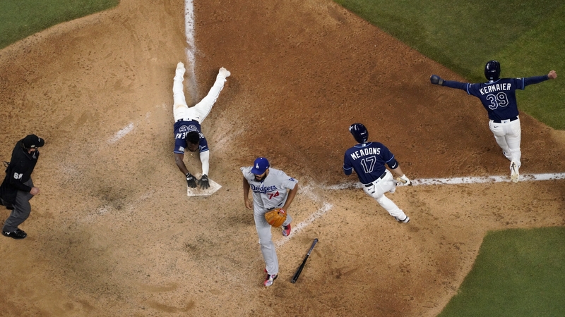 Randy Arozarena gets home in dramatic fashion