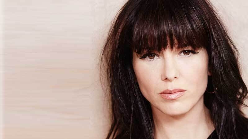Imelda May on Irish: "overcome with grief for a language that was stolen from me"