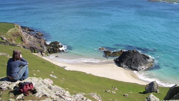 Cuimhní cinn ar Inis Bó Finne