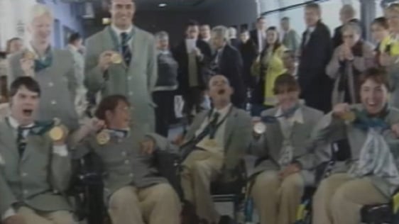 Members of the Irish Paralympic Team, Dublin Airport (2000)