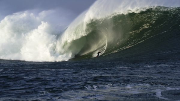 Waves reached heights of over 18 metres