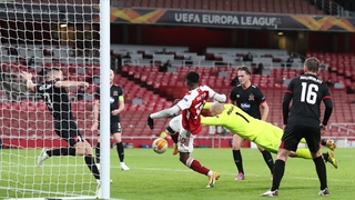 Eddie Nketiah breaks the deadlock