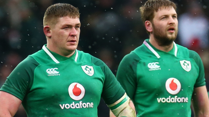 Tadhg Furlong (l) and Iain Henderson helped Ireland to a famous late win in Paris two years ago