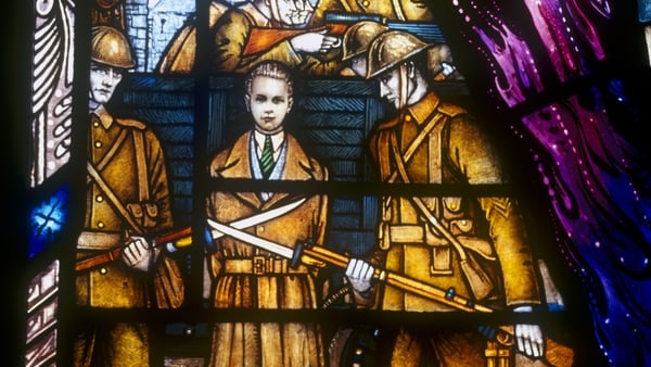 The Kevin Barry memorial stained glass window in University College Dublin (RTÉ Stills Library)