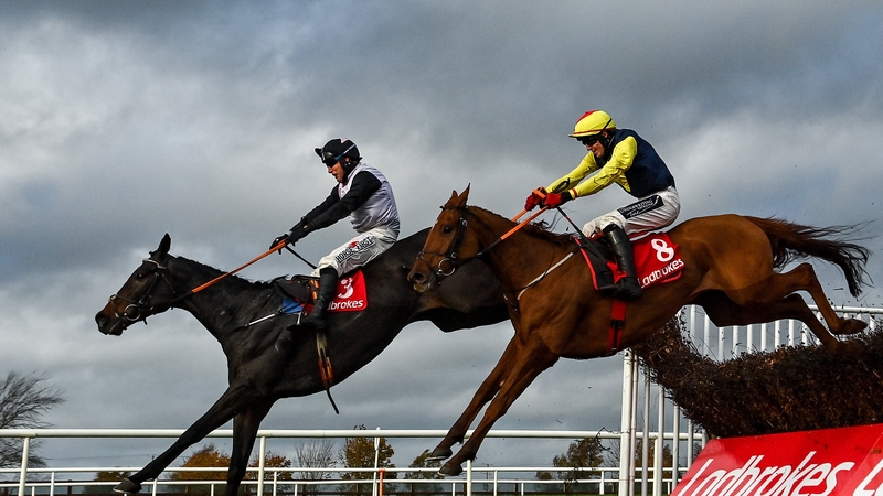 The Storyteller (near side) and Chris's Dream produced a great battle