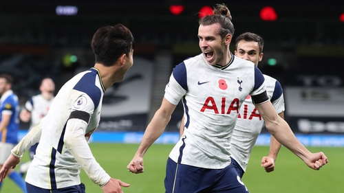 Gareth Bales celebrates the winning goal
