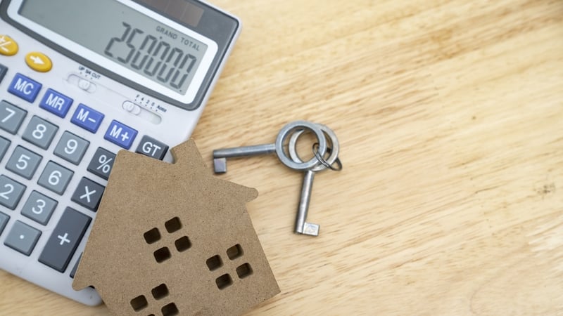 The number of mortgages on private homes that were in short term arrears of less than 90 days rose 3% in the third quarter of this year compared to the second