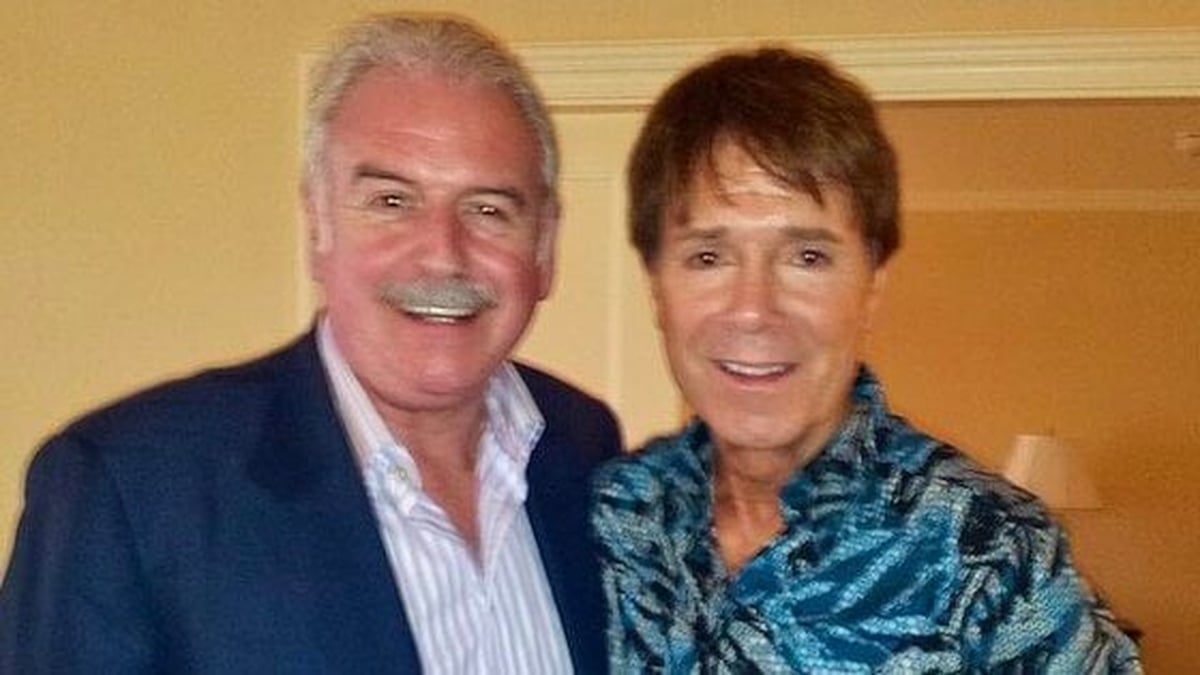 Marty talks to the one & only Cliff Richard