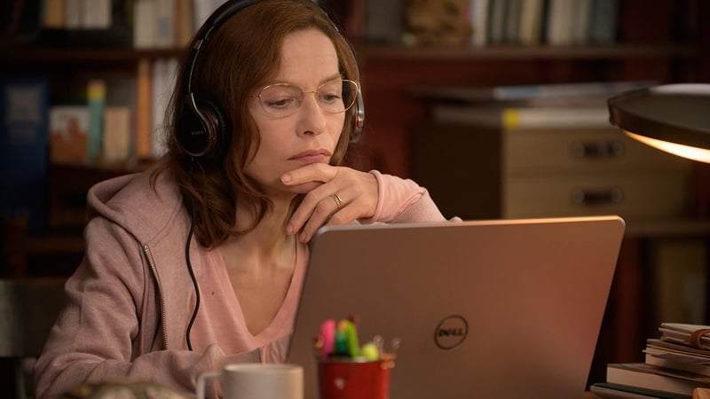 Isabelle Huppert: a double life as her income markedly improves in Mama Weed