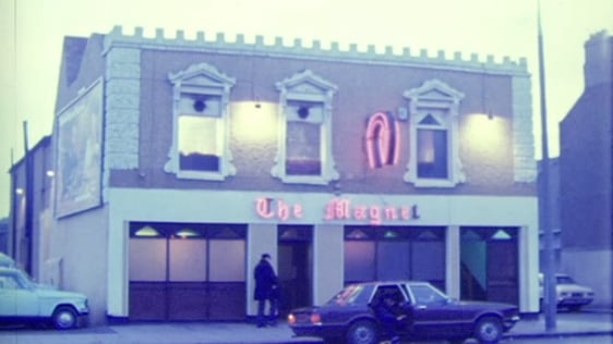 The Magnet Pub on Pearse Street, Dublin (1980)