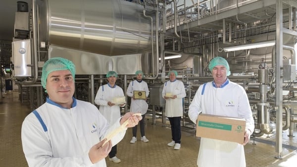 Jason Hawkins, CEO at Carbery Group with Chairman TJ Sullivan, CFO Colm Leen, COO John Holland and Cheddar Cheese Manager Conor O'Donovan at its new facility in Ballineen