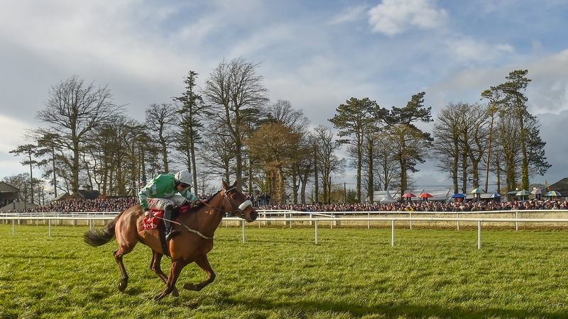 Presenting Percy won by six and a half lengths