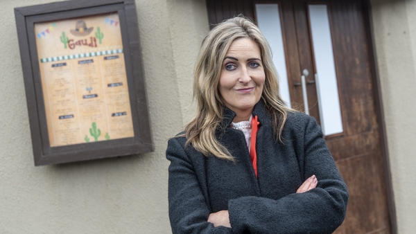 Bobbi Lee realises she doesn't have to do exactly as Annette wants