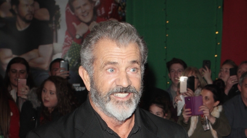Mel Gibson: "And the man who was behind all that – the man who brought it to the screen and gave it the goodies is working on it right now: Richard Donner. He's a legend."