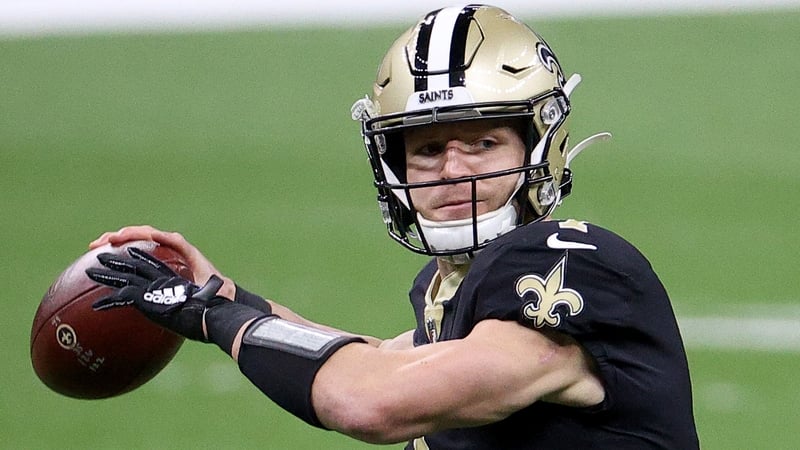 Taysom Hill impressed at quarterback in Drew Brees' absence
