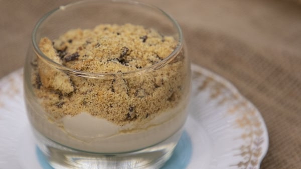 This deliciously rich creamy dessert takes literally minutes to make the flavour is absolutely sensational.