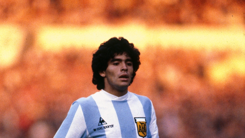 Maradona, facing England, three days before the Lansdowne Road game