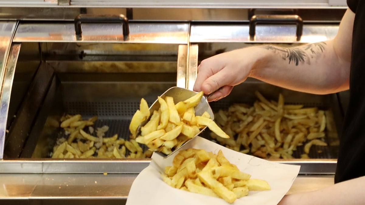 Frying to survive – Ireland’s chippers and their way of life