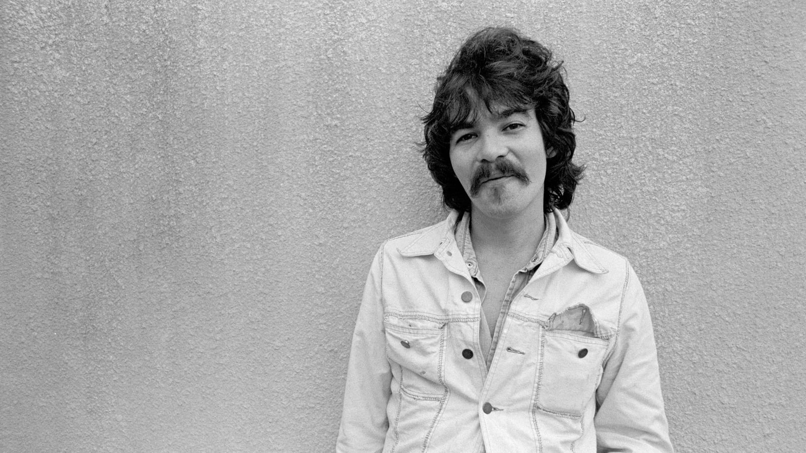 Crooked Piece of Time review : Album review John Prine - Crooked