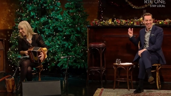 Sharon Shannon performs Blackbird on The Late Late Show