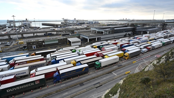 Paris and London agreed last night that drivers carrying a negative Covid-19 test result could board ferries for Calais