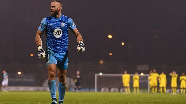 Alan Mannus proved the hero in the Europa League penalty shoot-out against Ilves