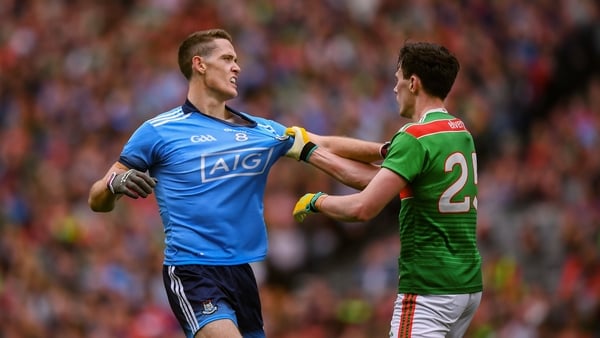 Brian Fenton tussles with Diarmuid O'Connor in the 2019 SFC semi-final