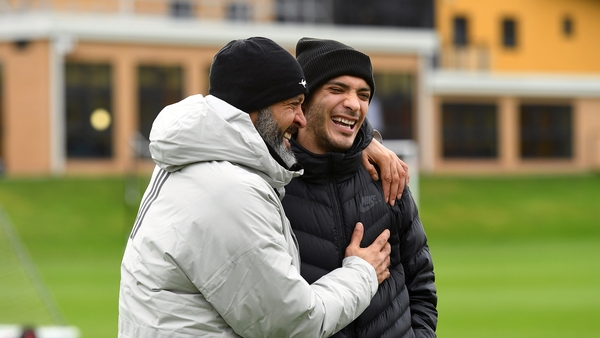Nuno Espirito Santo and Raul Jimenez during the striker's training ground visit