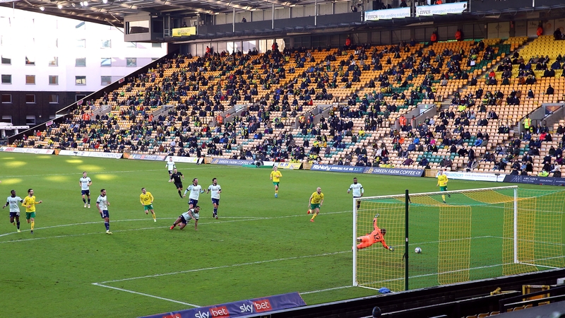 Norwich City's Emi Buendia scores his side's first goal