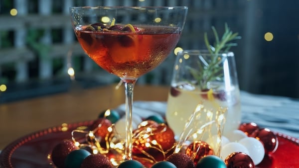 Influenced by the Negroni, this mocktail showcases the botanicals of gin and the citrus bitters bringing the Campari style element.