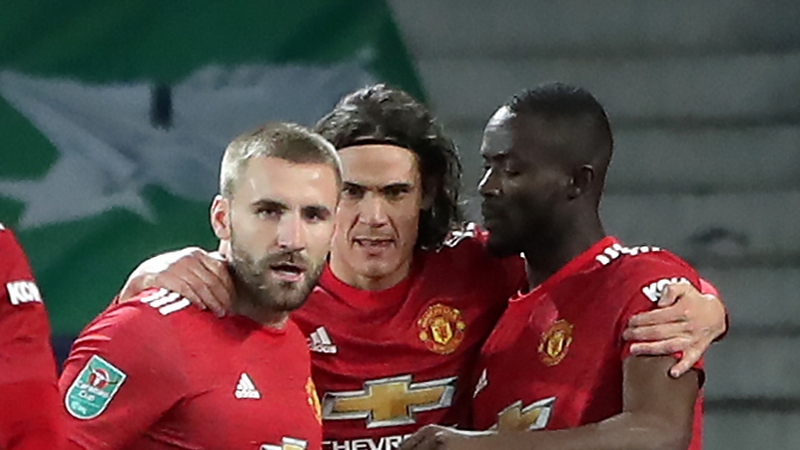 Cavani celebrates his goal