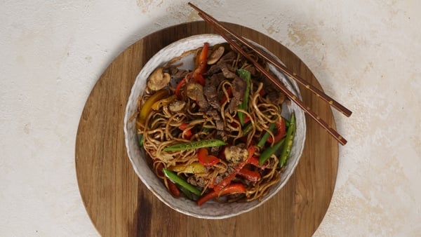 Each serving is approximately 500 kcal.