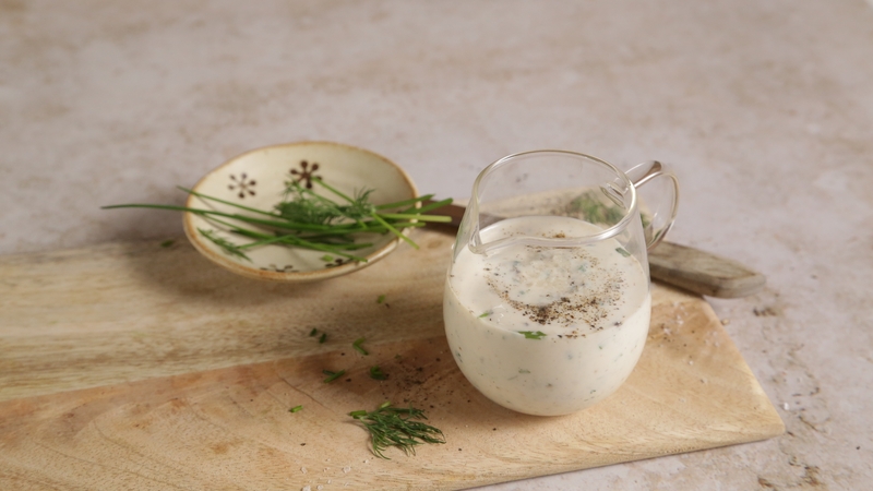 Contains approximately 13 kcal in each 1 tablespoon serving.