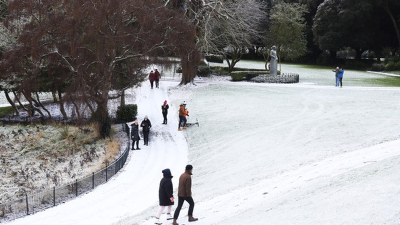 Hazardous icy conditions are expected in places with a widespread severe frost and pockets of freezing fog (Pic: RollingNews.ie)