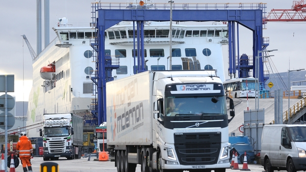 The transport sector accounted for 17.7 % of Ireland's carbon emissions in 2021